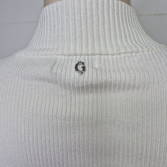 Guess Rhinestone Heart Cutout Ribbed Bodysuit Size M - Picture 7 of 12